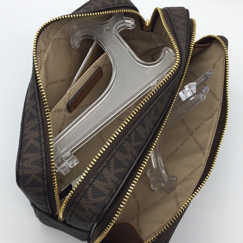 Michael Kors Jet Set Travel LG DBL ZIP TRV POUCH - Picture 7 of 10